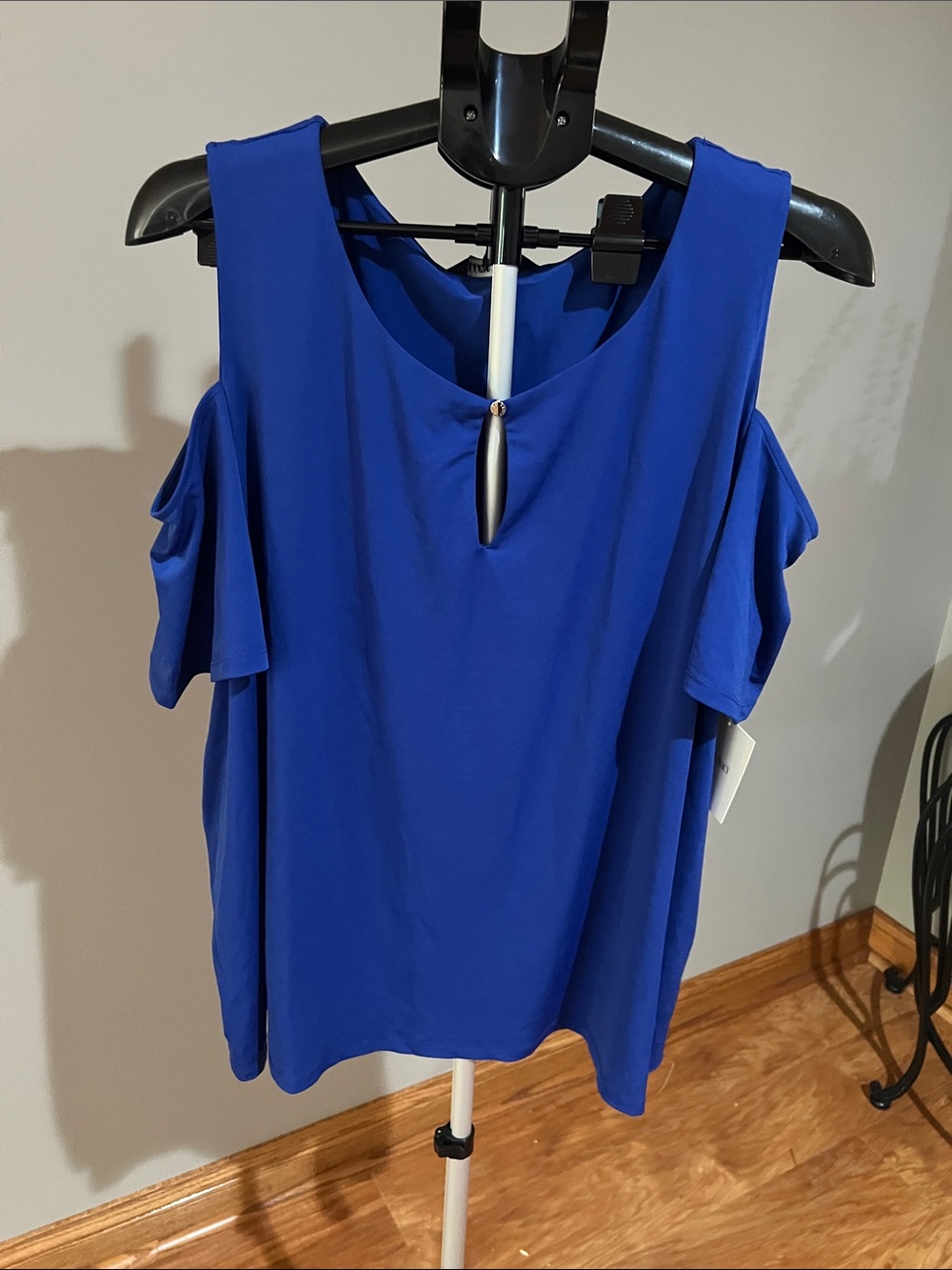 NWT Ellen Tracy Cobalt Blue Cold-Shoulder Blouse